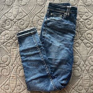 American Eagle Outfitters Women’s Next Level Stretch Skinny Jeans